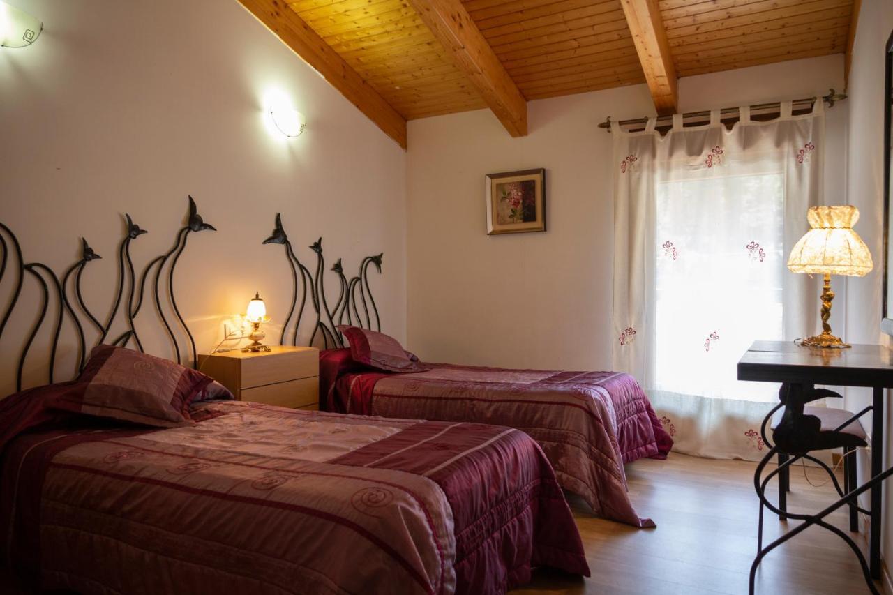 Casa Rural Mirador De Pinares San Leonardo De Yague Bagian luar foto